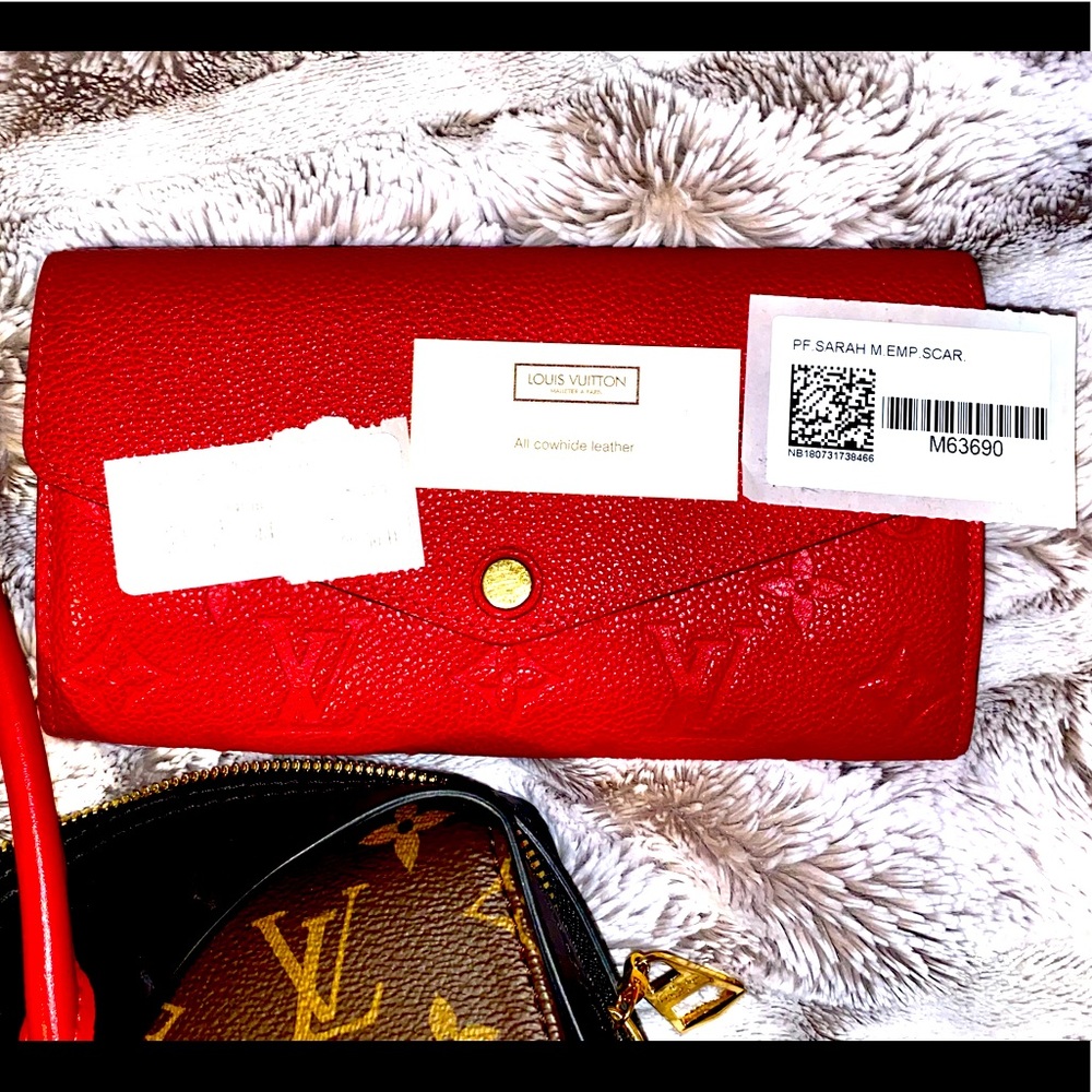 Authentic Louis Vuitton Saraha Wallet